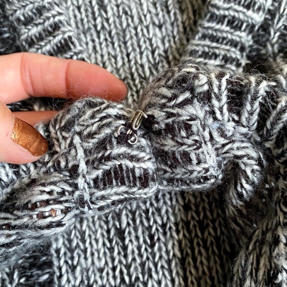 🖤 JANINA BLACK GREY WHITE LONG KNIT CARDIGAN SWEATER! - Picture 11 of 15
